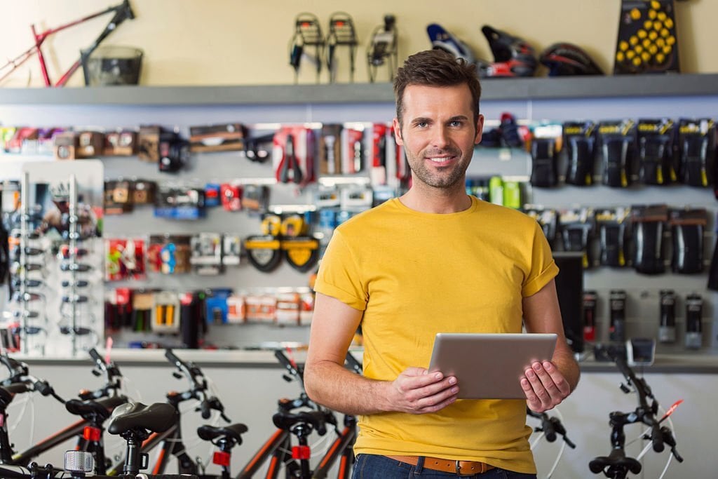 Hiring a store manager for your fitness retail store