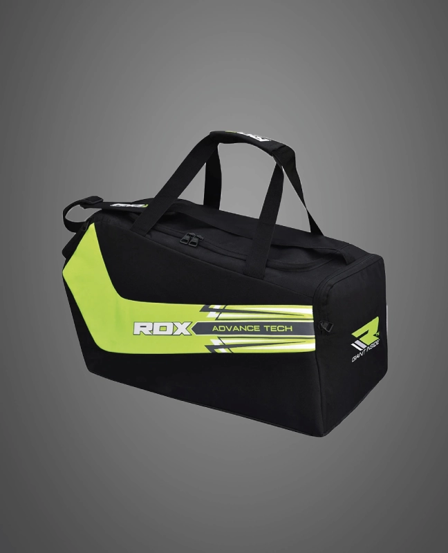 Großhandelsmenge MMA Duffle Bags mit Schuhfachausrüstung Gear Hersteller Lieferant UK Europa
